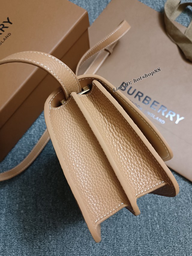 Burberry專櫃新版型立挺TB專屬標識鎖扣包 巴寶莉粒紋皮單肩斜挎女包 yxb1221